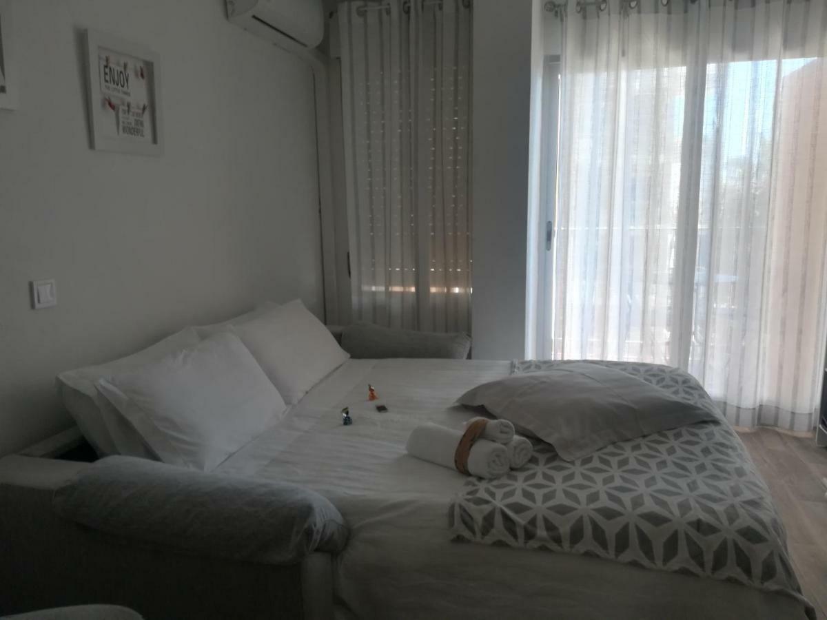 Complejo Minerva Jupiter Apartment เบนัลมาเดนา ภายนอก รูปภาพ