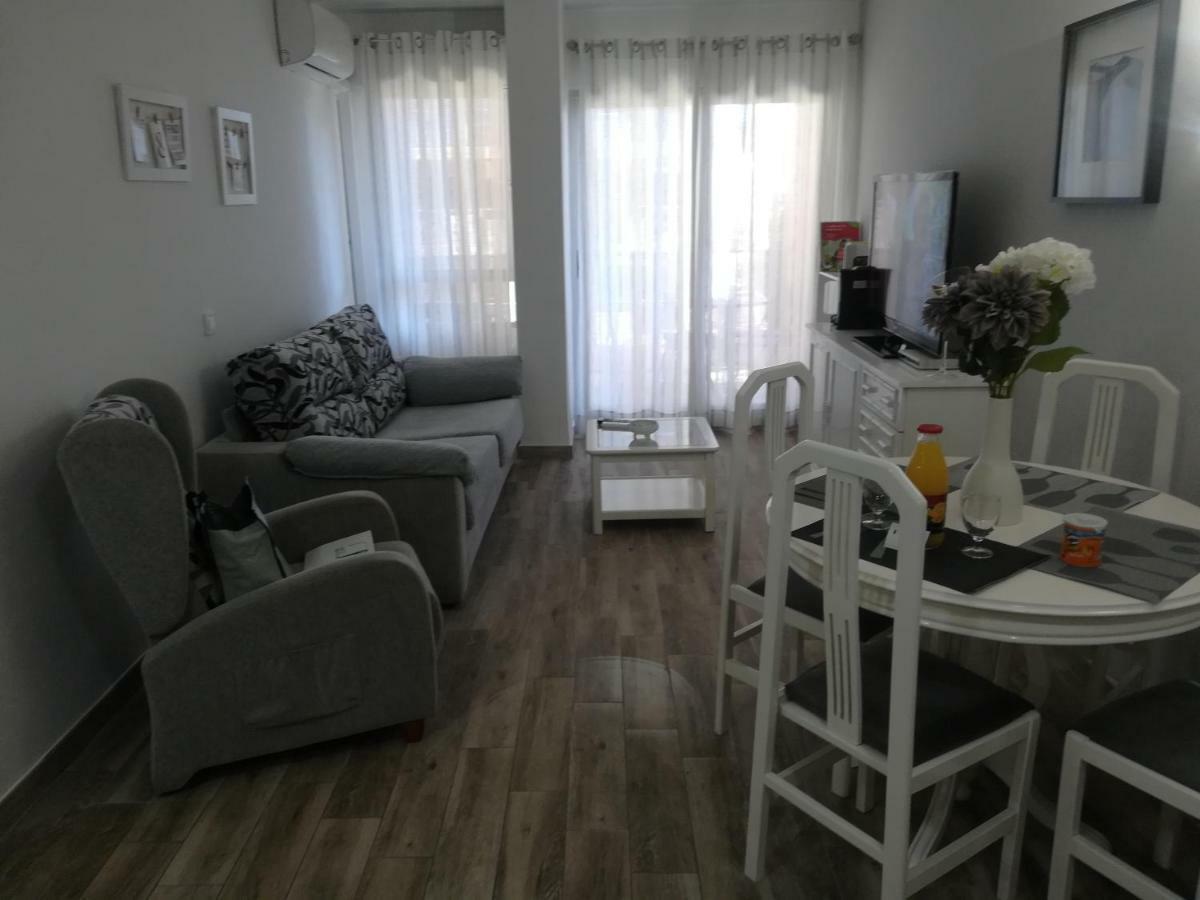 Complejo Minerva Jupiter Apartment เบนัลมาเดนา ภายนอก รูปภาพ